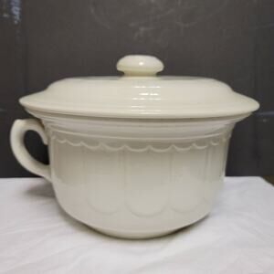 Vintage Ironstone Ceramic White round Chamber pot handle and lid Slot jar potty